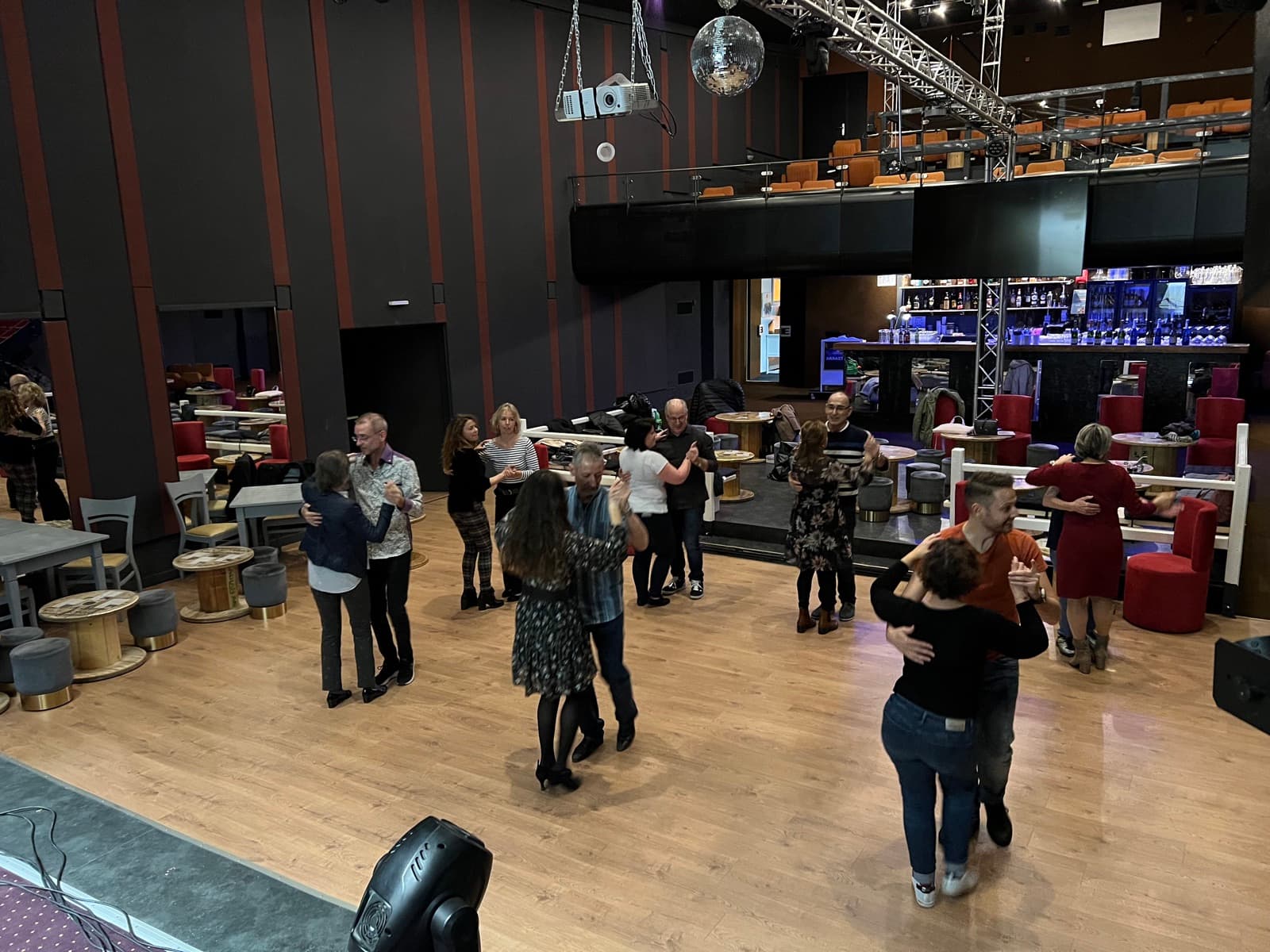 Ambiance salsa à La Chaux-de-Fonds